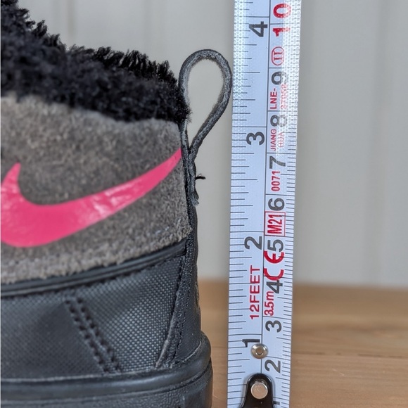 Nike ACG Woodside Chukka 2 Toddler Winter Boots Size 5c Pink Grey Snow - Picture 7 of 12